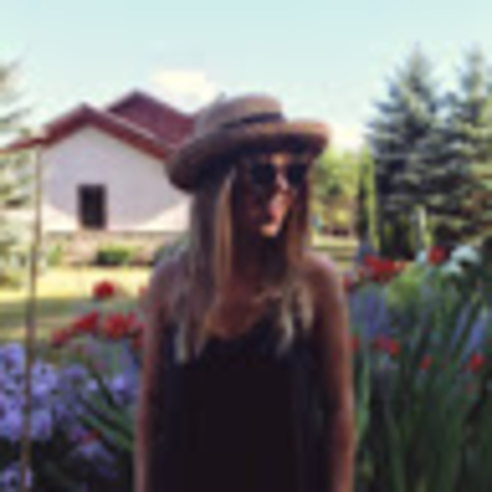 Meet your Posher, Samantha